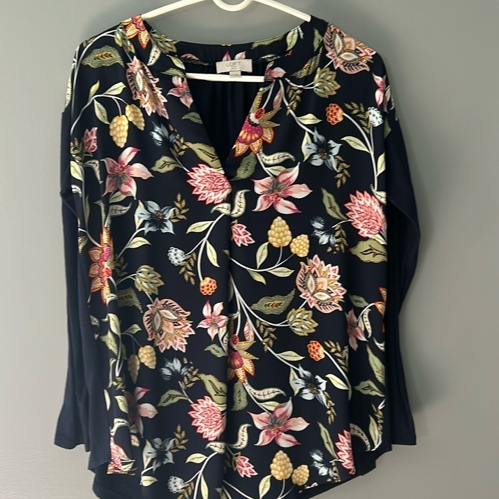 LOFT Women's Mixed Media Floral V-Neck Long Sleeve Blouse Navy Blue - Size M